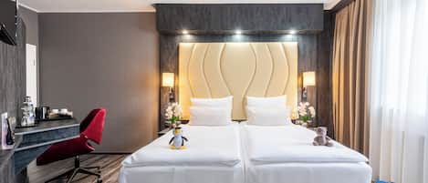 Familiekamer, 1 kingsize bed (Cozy Sitting Corner) | 1 slaapkamer, hypoallergeen beddengoed, een kluis op de kamer