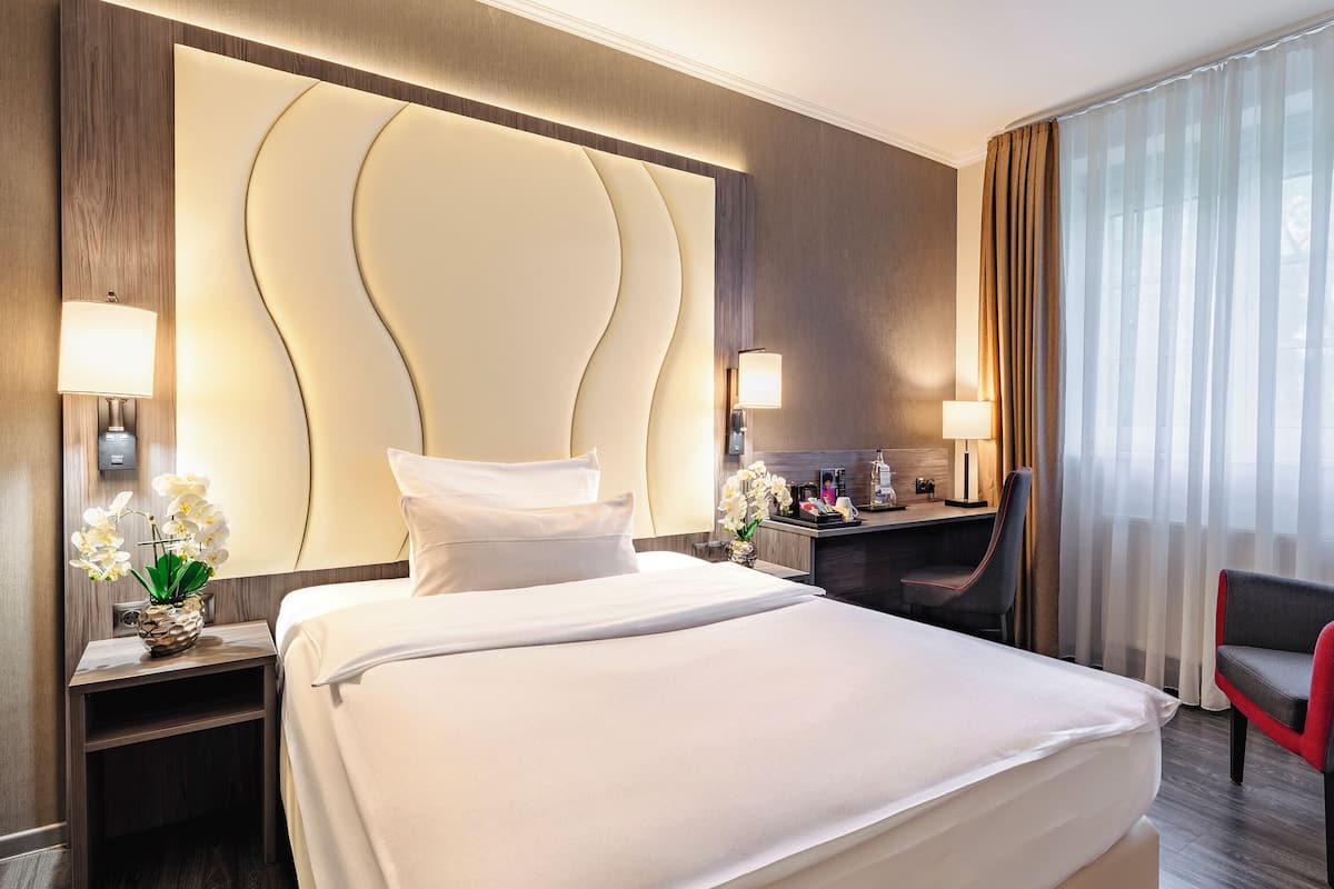 Standardzimmer, 2 Einzelbetten | 1 Schlafzimmer, Allergikerbettwaren, Zimmersafe, schallisolierte Zimmer