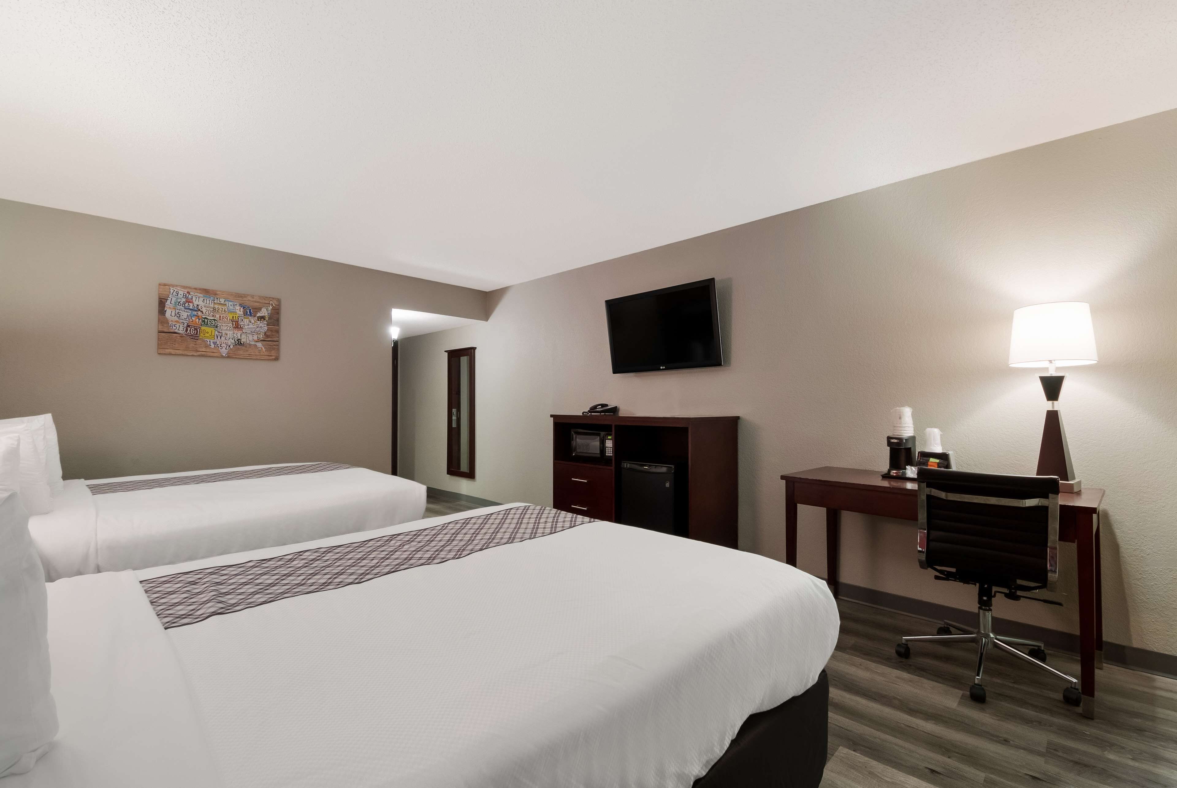 Photo - SureStay Plus Hotel by Best Western San Antonio North