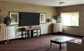 Lobby - Quality Inn & Suites Grants - I-40 (Grants)