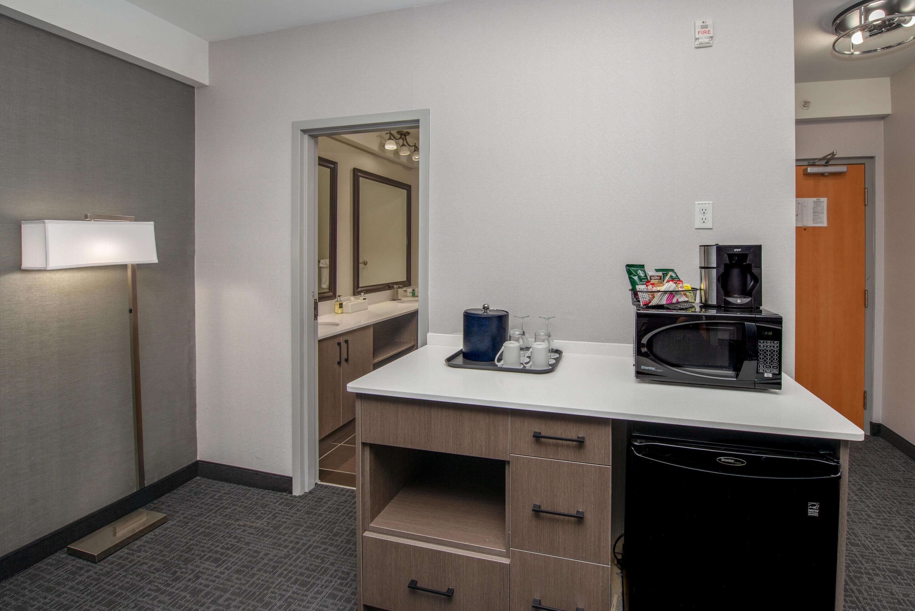 Suite Prestige, 1 très grand lit | Literie de qualité, couette en duvet, bureau, rideaux d’obscurcissement