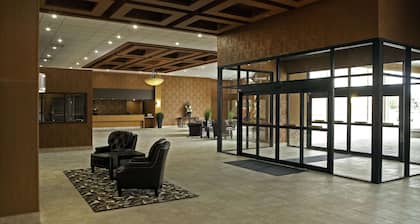 Coast Lethbridge Hotel & Conference Centre