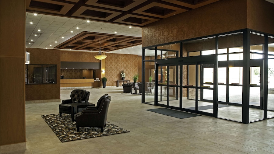 Coast Lethbridge Hotel & Conference Centre