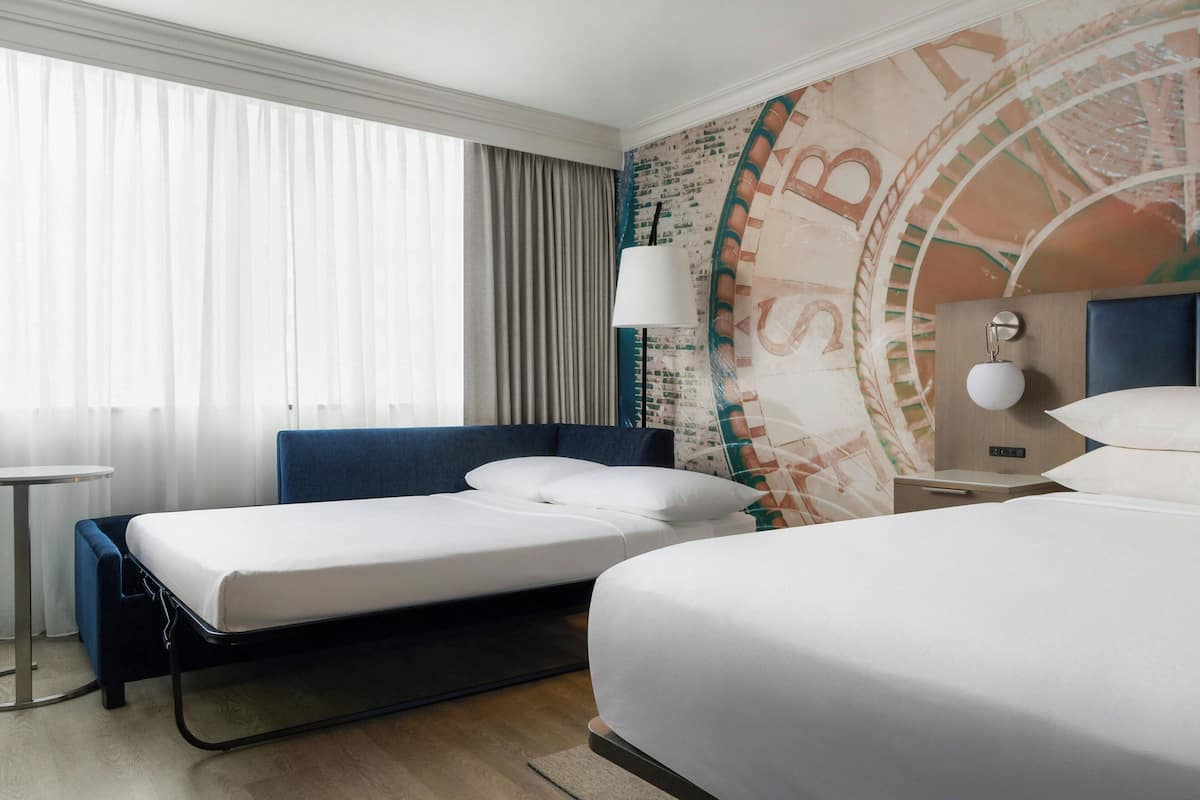 Premium bedding, down duvets, desk, iron/ironing board