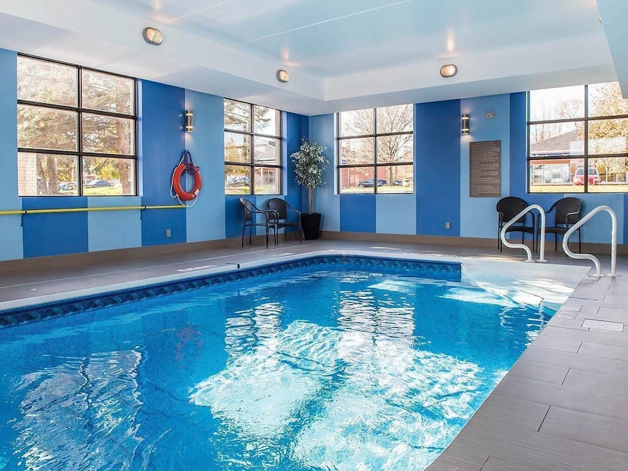 Una piscina techada