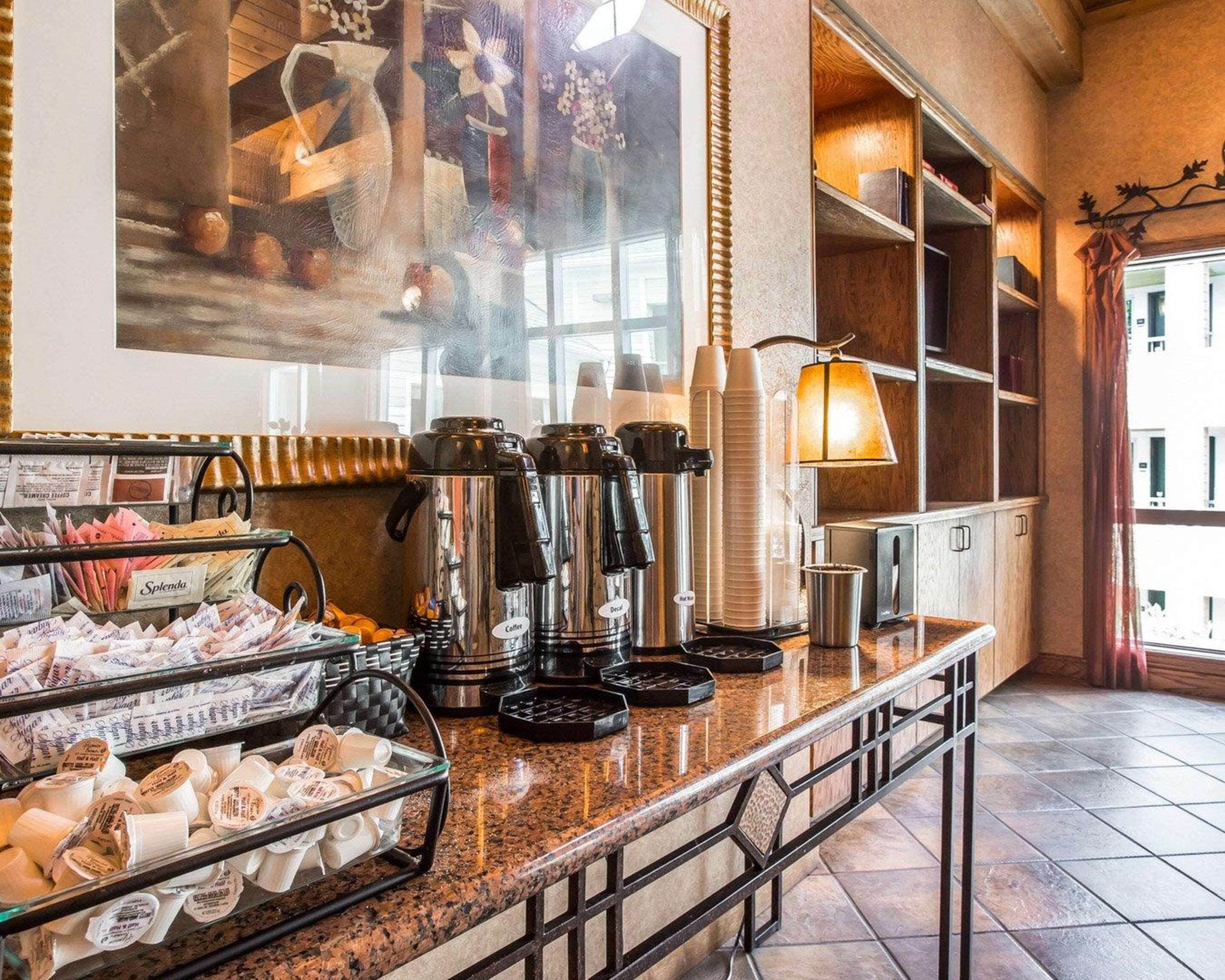 Desayuno completo incluido todos los días 