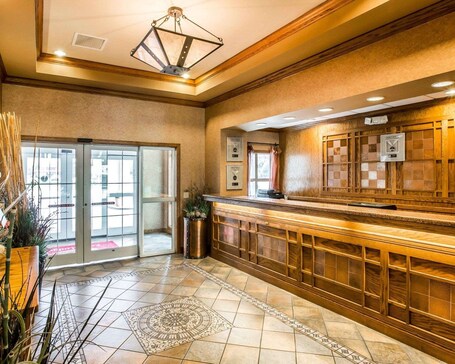 Econo Lodge Pigeon Forge Riverside - Image 10