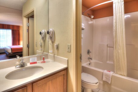 Econo Lodge Pigeon Forge Riverside - Image 40