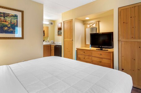 Econo Lodge Pigeon Forge Riverside - Image 78