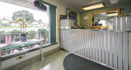 El Camino Inn