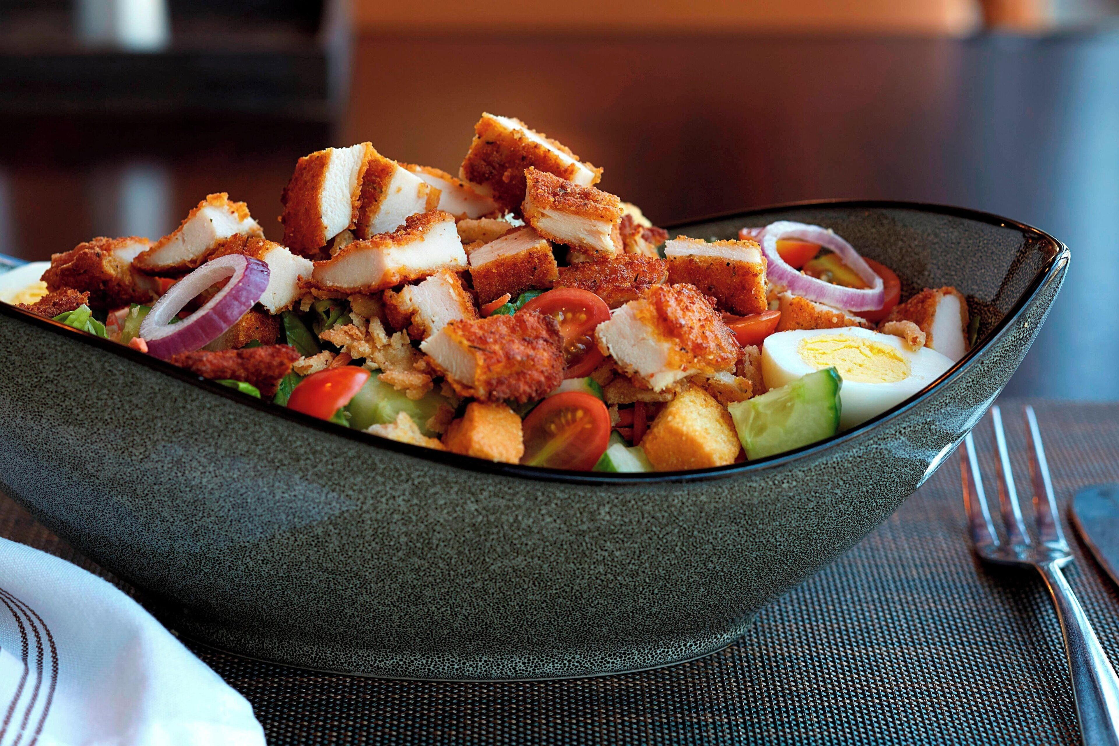 breakfast and dinner served