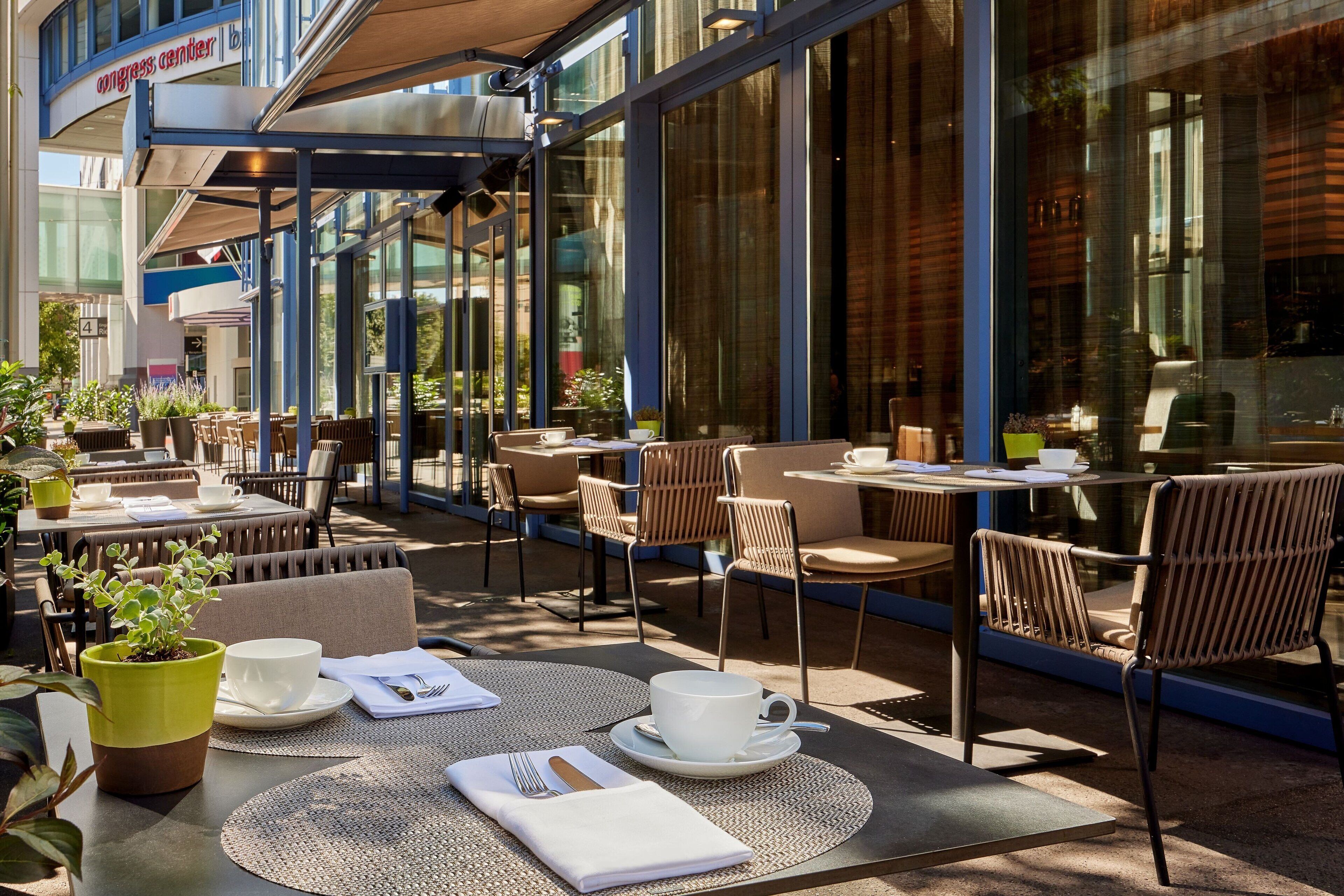 daily buffet breakfast (chf 40 per person)