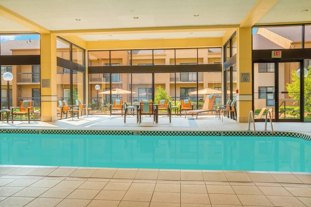 luxury hotels in Illinois