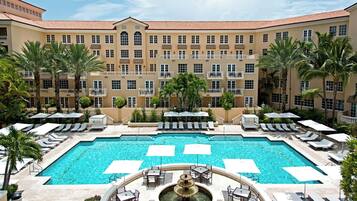 5 outdoor pools, cabanas (surcharge), pool umbrellas