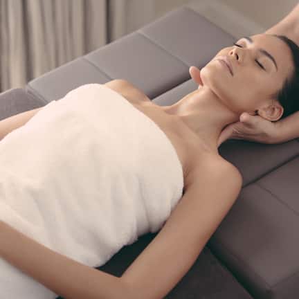 Couples treatment rooms, sauna, steam room, body treatments