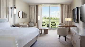 1 bedroom, premium bedding, pillow-top beds, minibar