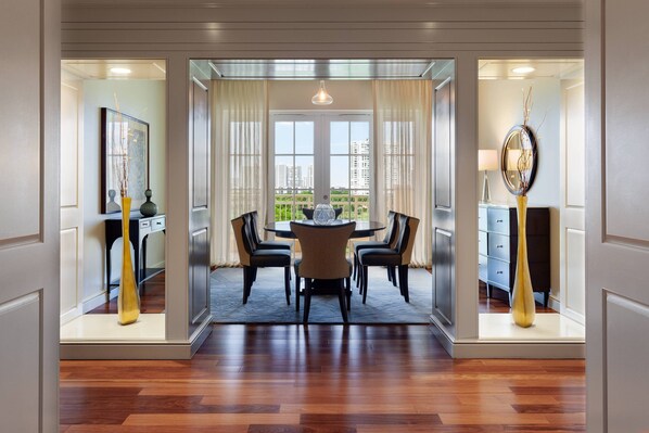 Grand Suite, 1 Bedroom, Golf View | 1 bedroom, premium bedding, pillowtop beds, minibar