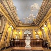 Colomba D'Oro Hotel