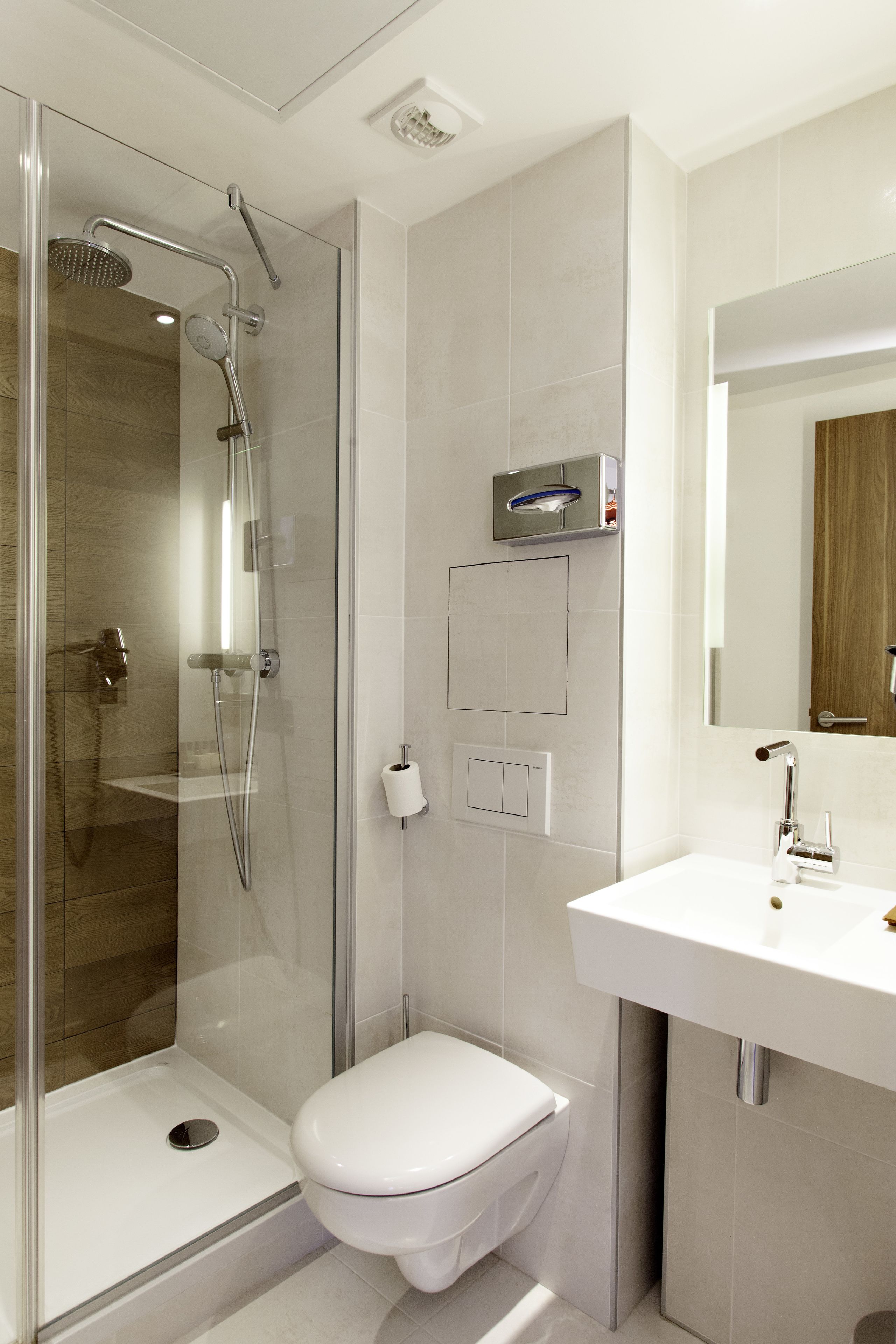 Photo - Best Western Plus 61 Paris Nation Hotel