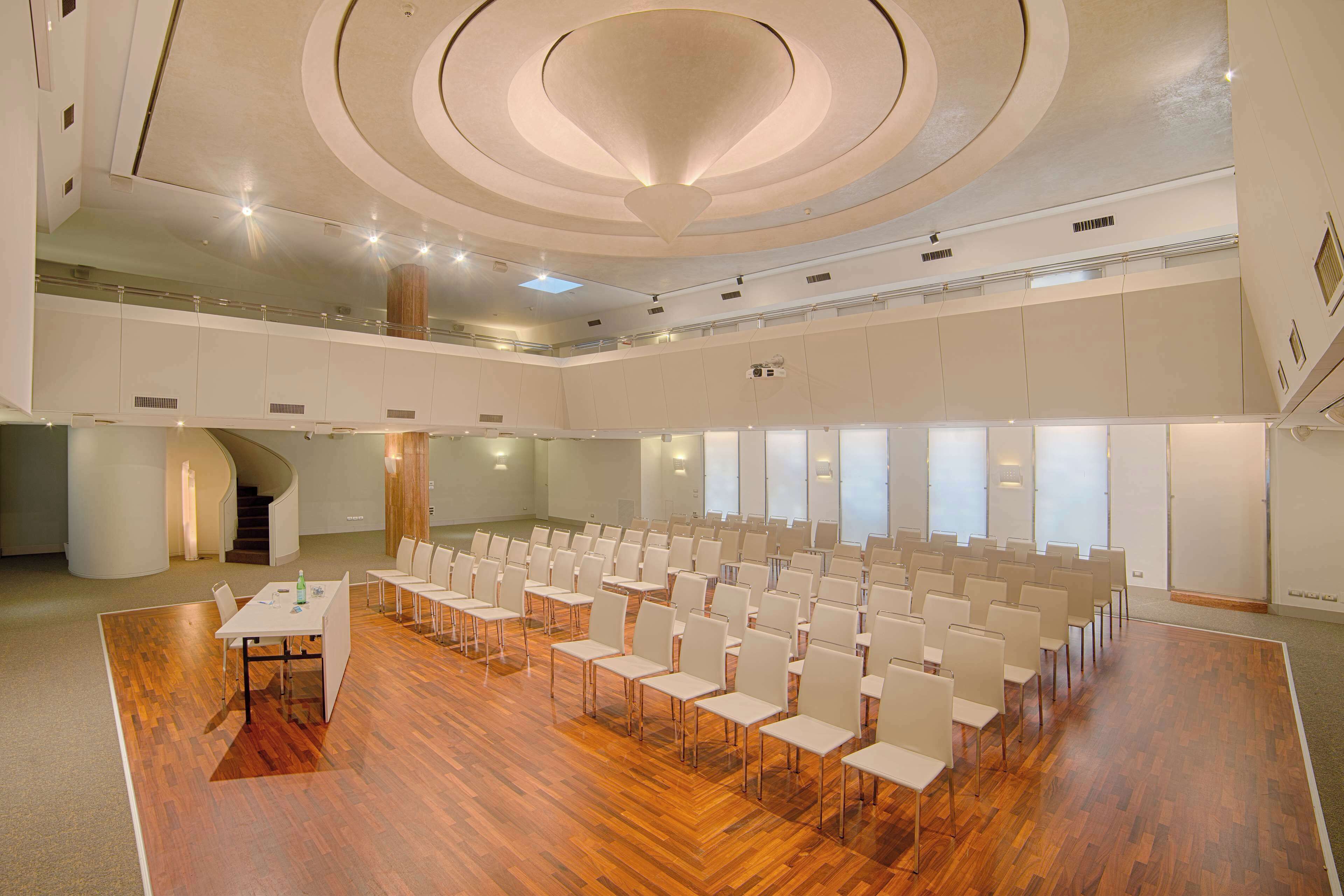 สถานที่จัดงานประชุม