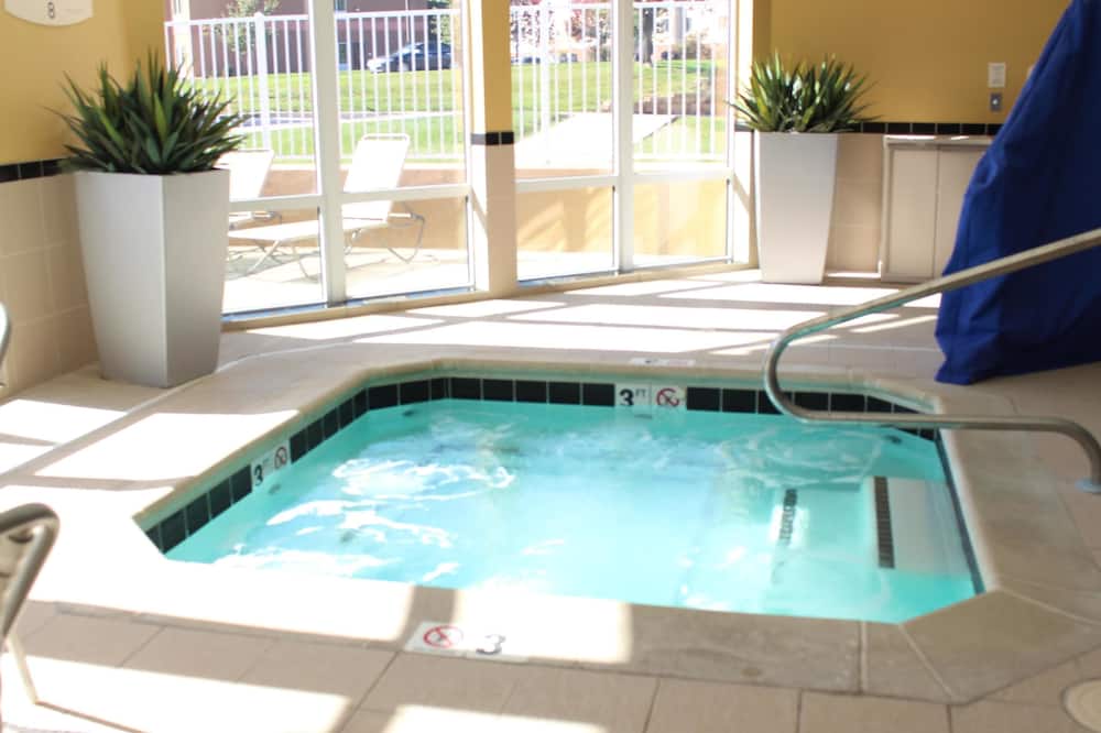 Fairfield Inn & Suites by Marriott Kansas City Liberty