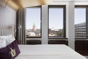 Superior Room, 1 King Bed (extra bed possibility) | Premium bedding, minibar, in-room safe, desk - Original Sokos Hotel Vaakuna Helsinki (Helsinki)