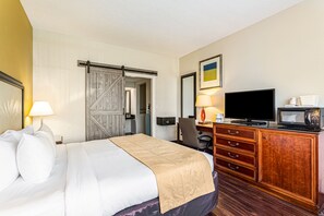 In-room safe, desk, laptop workspace, blackout drapes - Boca By the Sea (Boca Raton)