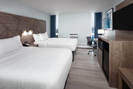 Room, 2 Double Beds, Non Smoking | Premium bedding, memory foam beds, in-room safe, desk. Wingate by Wyndham Sheboygan