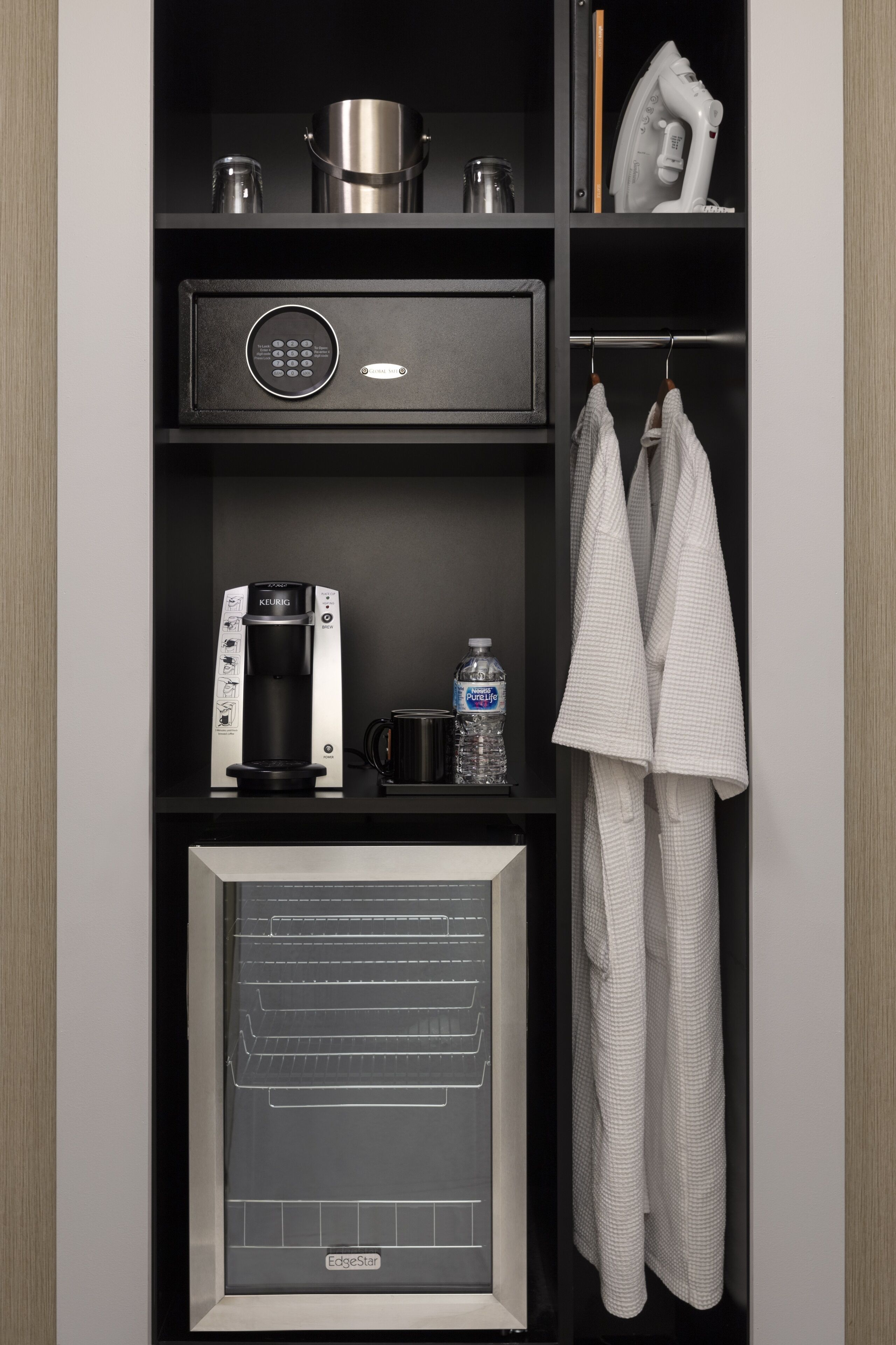 Foto - Executive Hotel Pacific