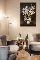 Dobbeltrom – superior | Sengetøy av topp kvalitet, minibar, safe på rommet og skrivebord