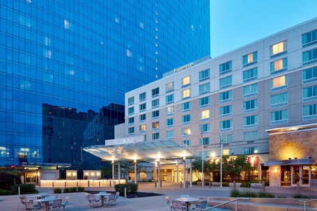 Fairfield Inn Suites by Marriott Indianapolis Downtown - Image 2