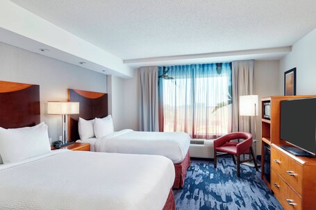 Fairfield Inn Suites by Marriott Indianapolis Downtown - Image 45