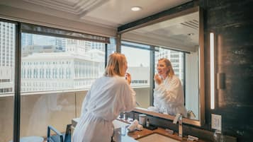 Luxury Suite | Premium bedding, pillowtop beds, in-room safe, desk