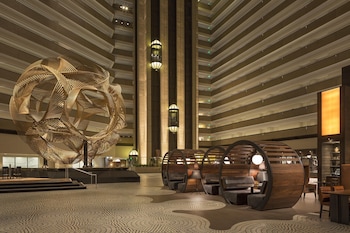 Hotel entrance and lobby at Hyatt Regency San Francisco