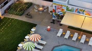 Alberca al aire libre