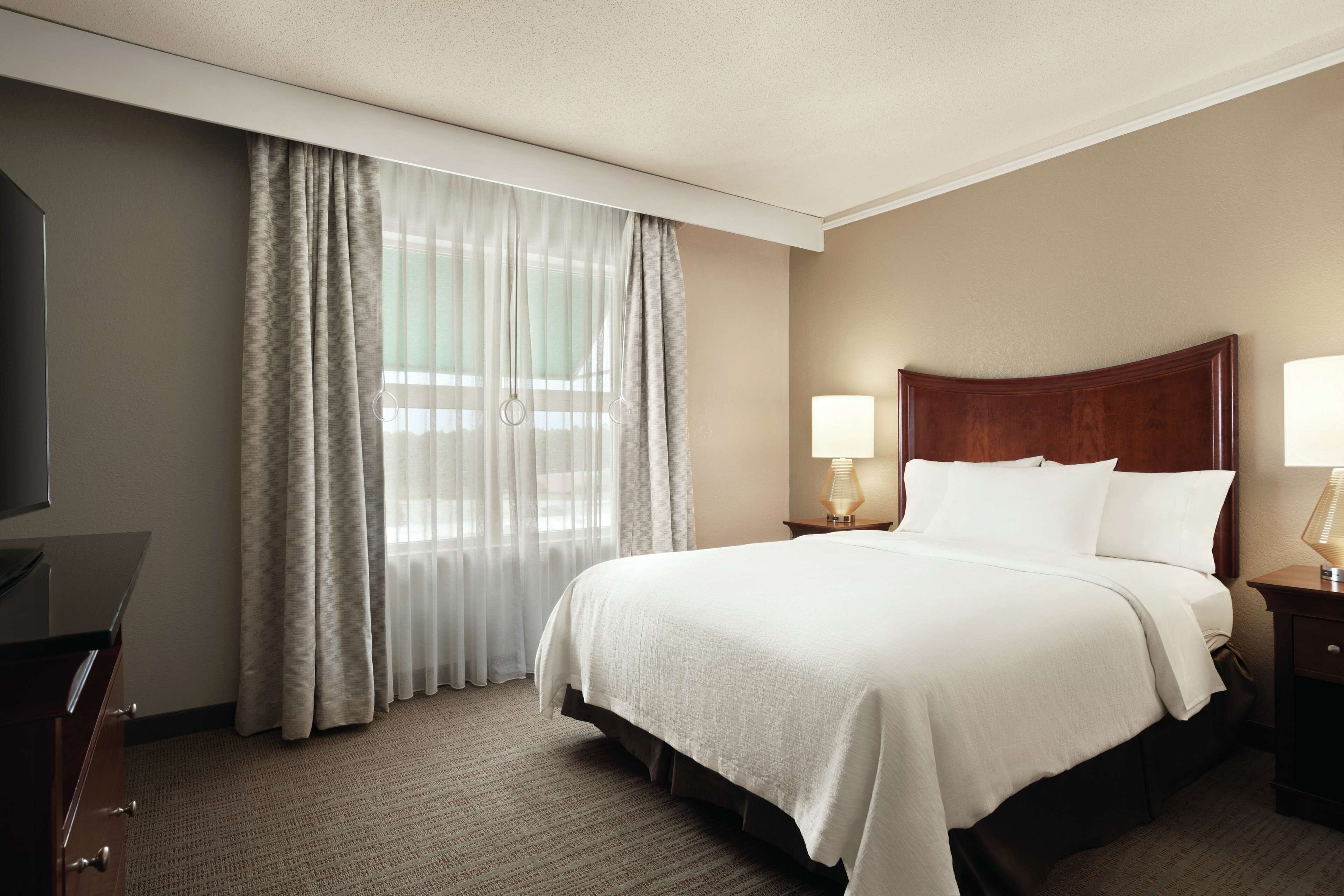 Premium bedding, pillowtop beds, in-room safe, individually furnished