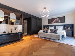 Suite (Serenity Spa) | 1 habitación, sábanas de algodón egipcio y ropa de cama de alta calidad 