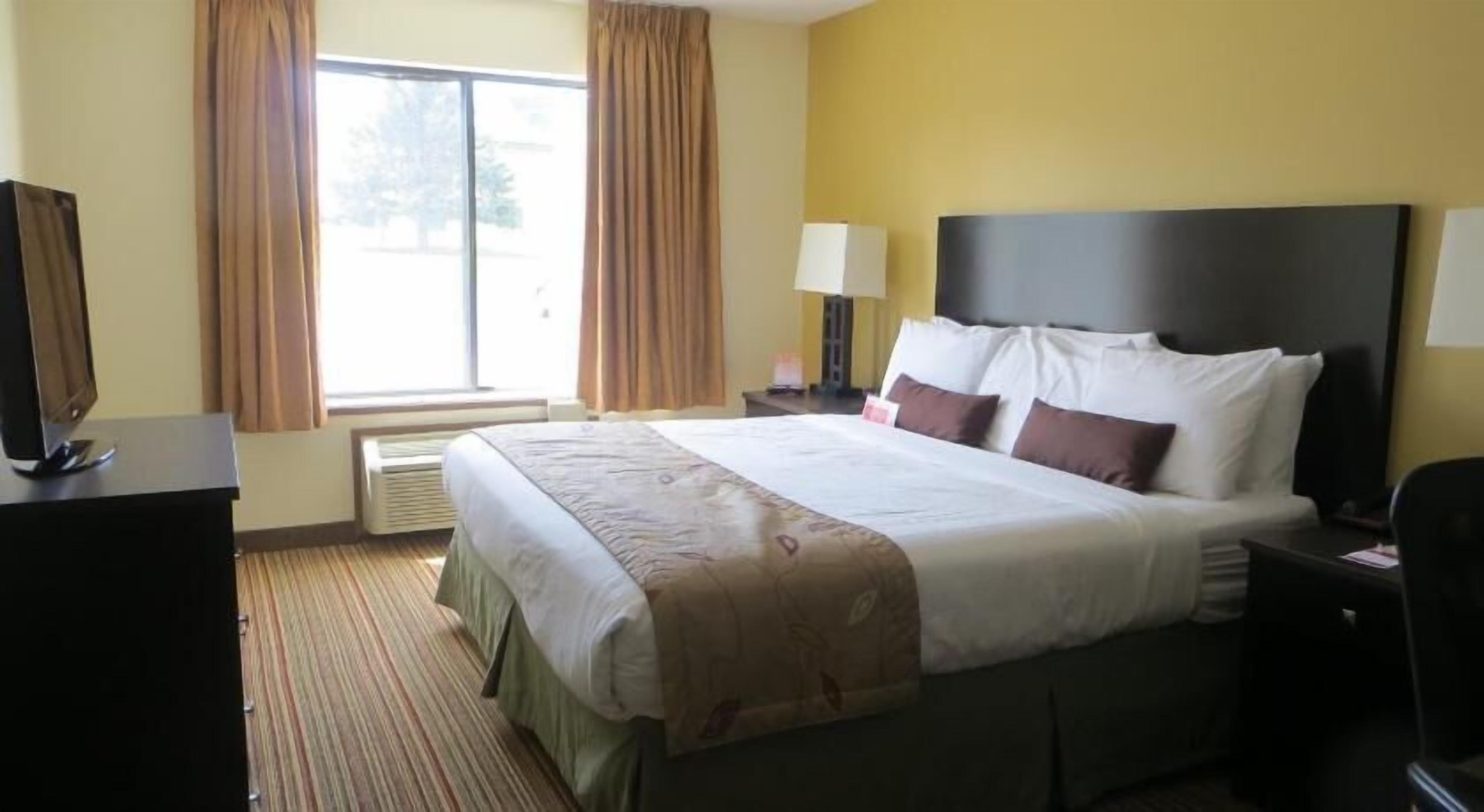 In-room safe, desk, blackout curtains, iron/ironing board