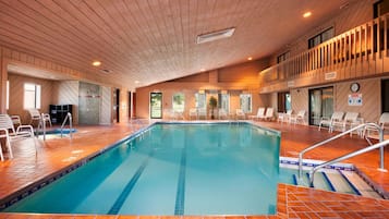 Hồ bơi trong nhà, hồ bơi nước nóng