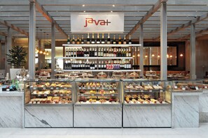 Café da manhã, almoço e jantar