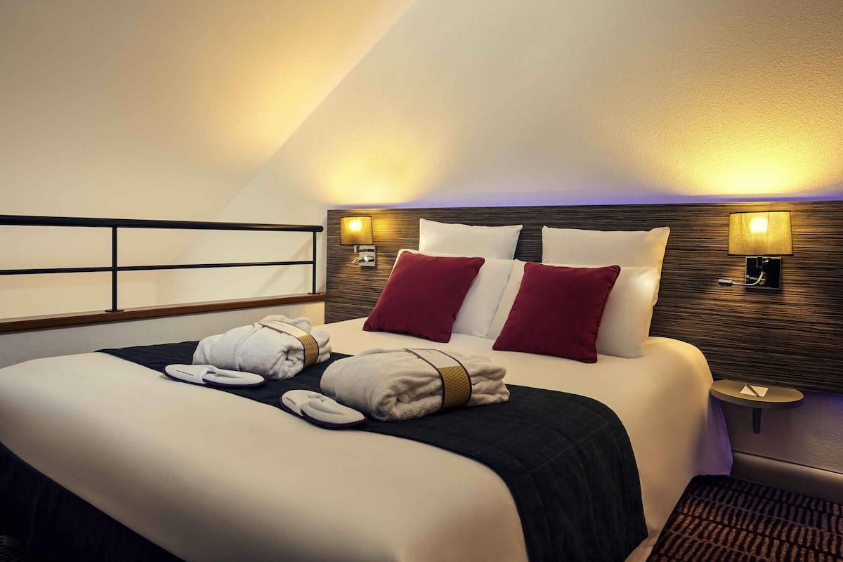 Privilege, Dúplex, 1 cama matrimonial y sofá cama, balcón | Ropa de cama de alta calidad y caja de seguridad en la habitación