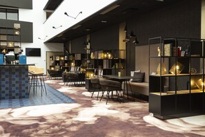 Bar (in der Unterkunft)