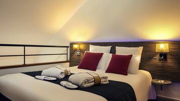 Privilege, Duplex, 1 cama de casal e sofá-cama, sacada | Roupas de cama premium, frigobar, cofres nos quartos, escrivaninha