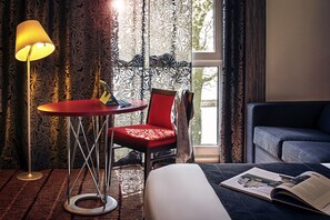 Premium bedding, minibar, in-room safe, desk