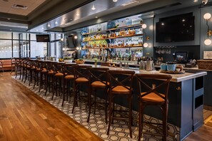 Bar (on property) - Hyatt Regency Tulsa Downtown (Tulsa)