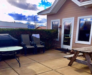 BBQ/picnic area