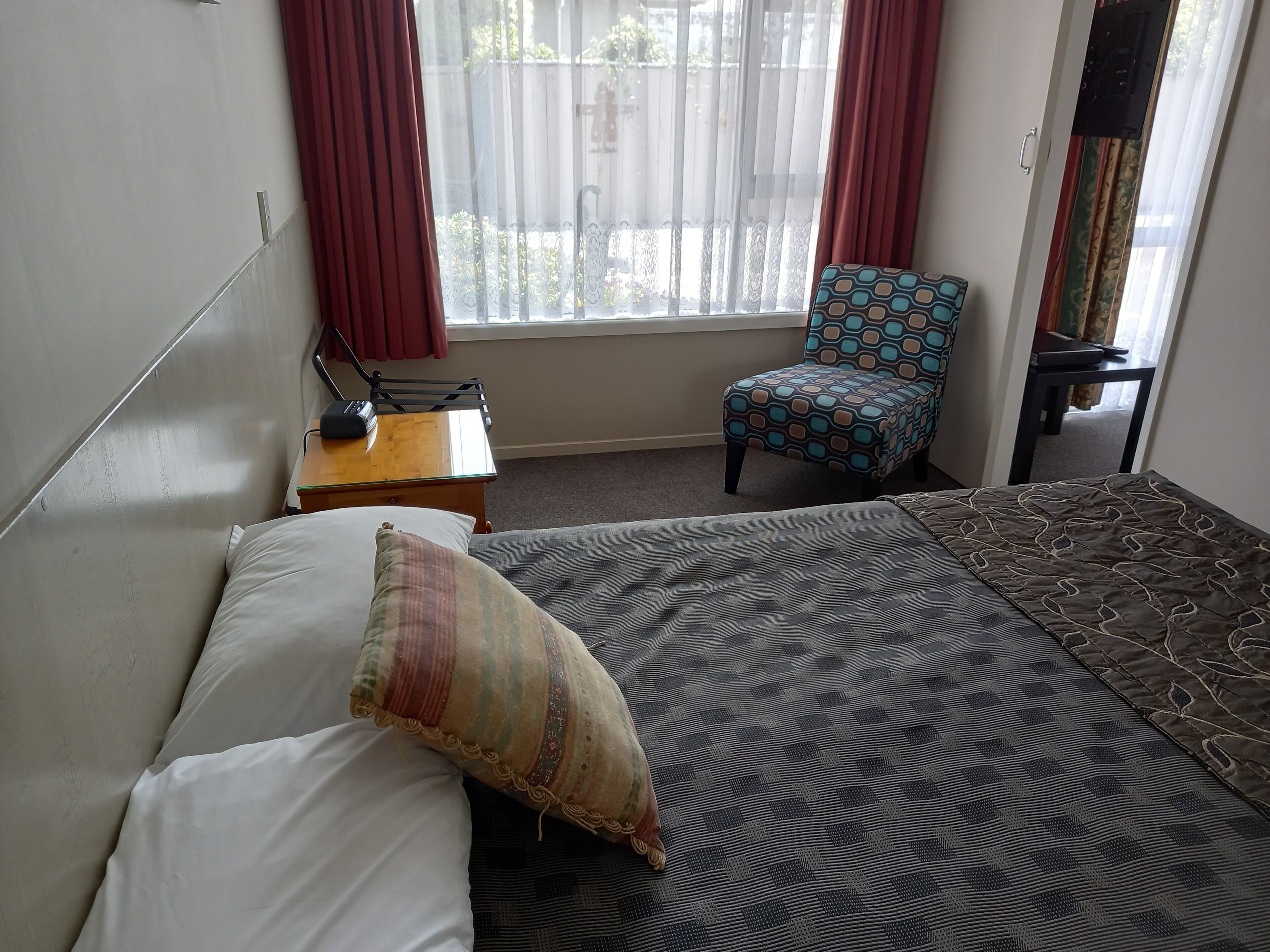 business room, 1 bedroom | minibar, blackout curtains, iron/ironing board, free cots/infant beds
