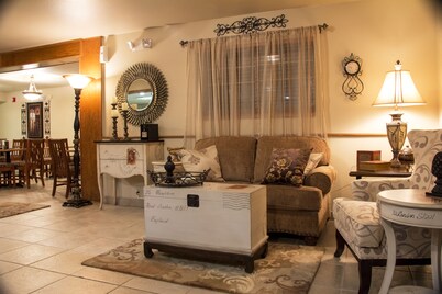 All American Inn and Suites