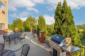BBQ/picnic area