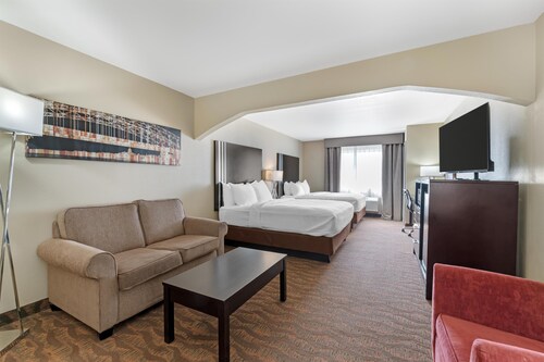 Best Western Plus Capital Inn